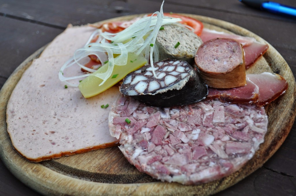 A global guide to beer and head cheese